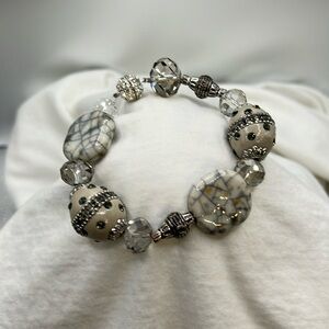 Handmade Bead Bracelet Magnetic Clasp - 7”